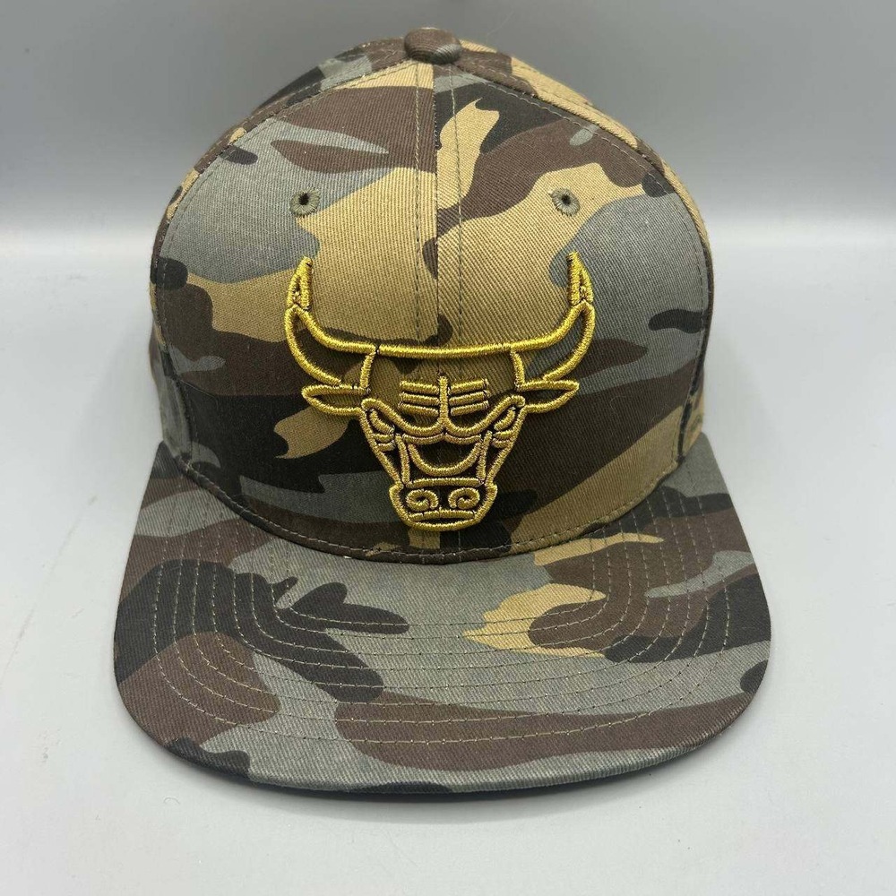 Chicago Bulls NBA Hat Men Brown Camo Mitchell & Ness Snap Back Cap Cotton